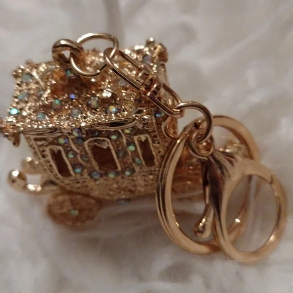 NWOT JEWELRY - Picture 4 of 8